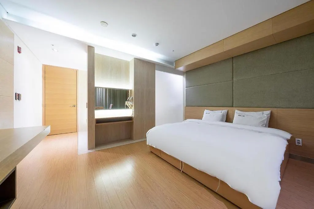 Business Design Hotel Luv インチョン広域市