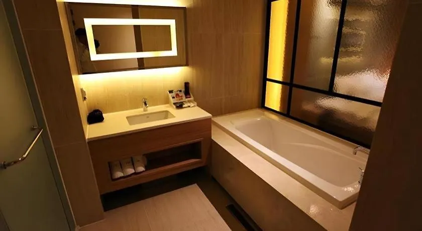 Business Design Hotel Luv Incheon