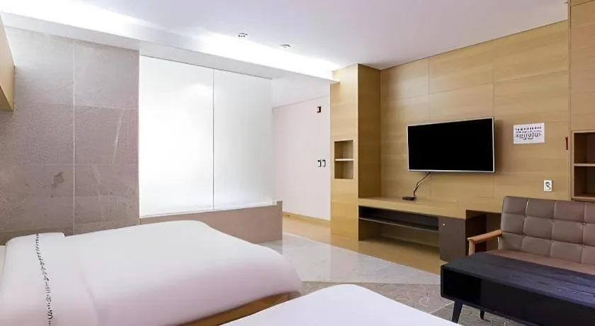 モーテル Business Design Hotel Luv インチョン広域市