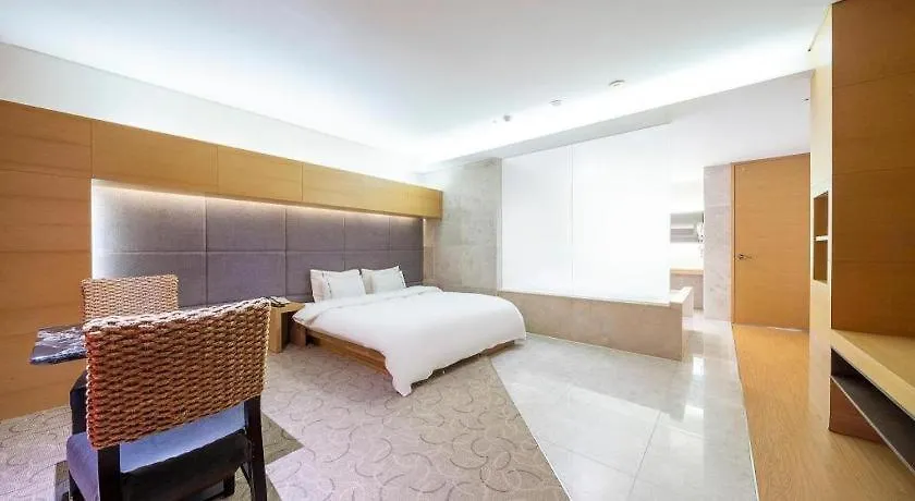 Business Design Hotel Luv Incheon South Korea
