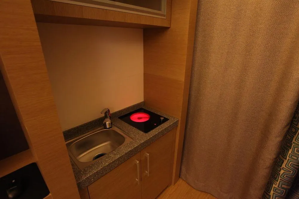 Business Design Hotel Luv Incheon 4*,