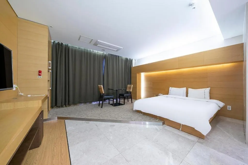 Business Design Hotel Luv Incheon 4*,  South Korea
