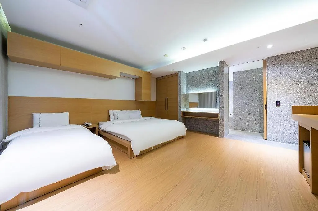 Business Design Hotel Luv Inchon Motel